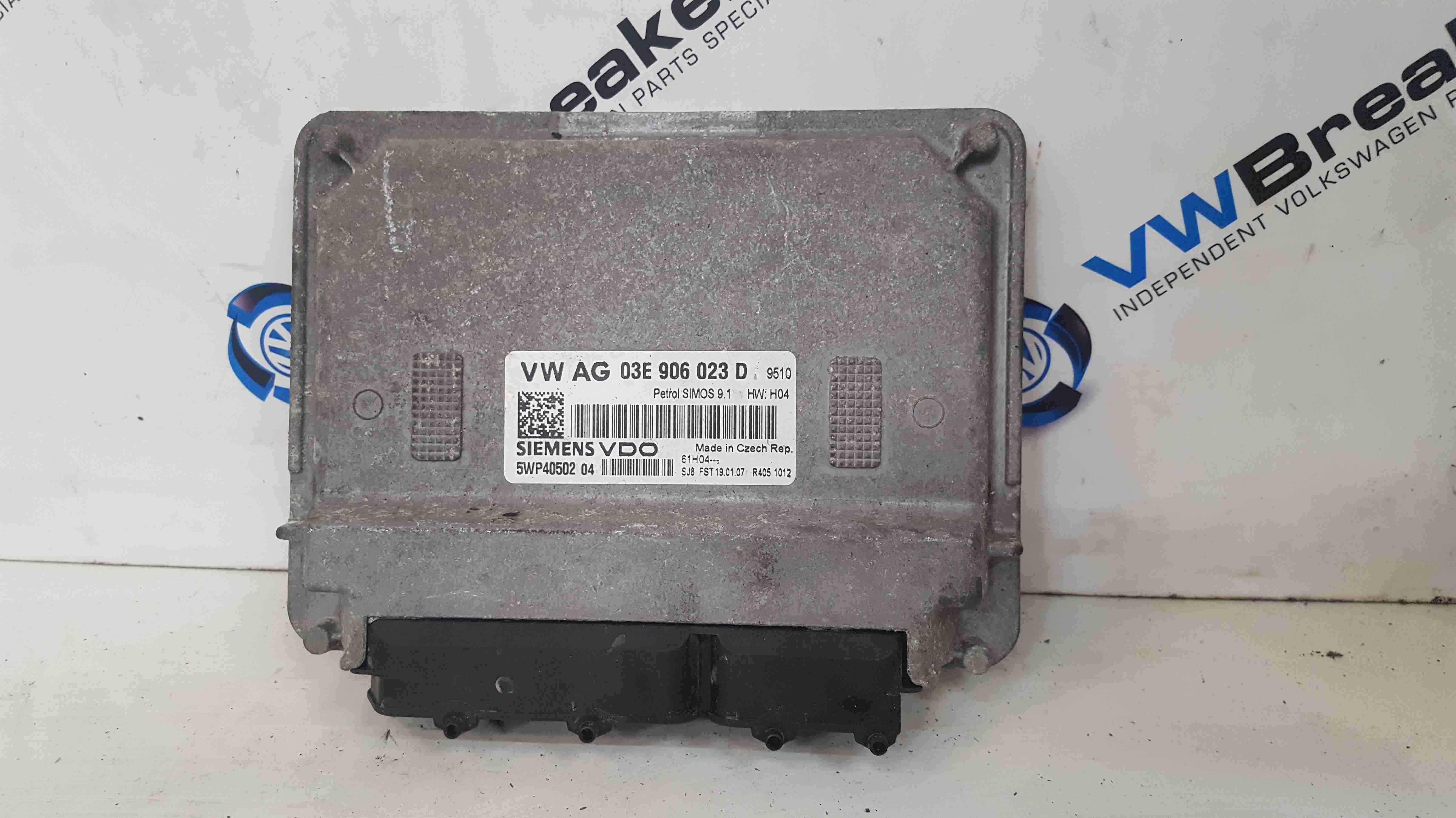 Volkswagen Polo 9N3 2006 2008 Engine Control Unit ECU 03E906023D