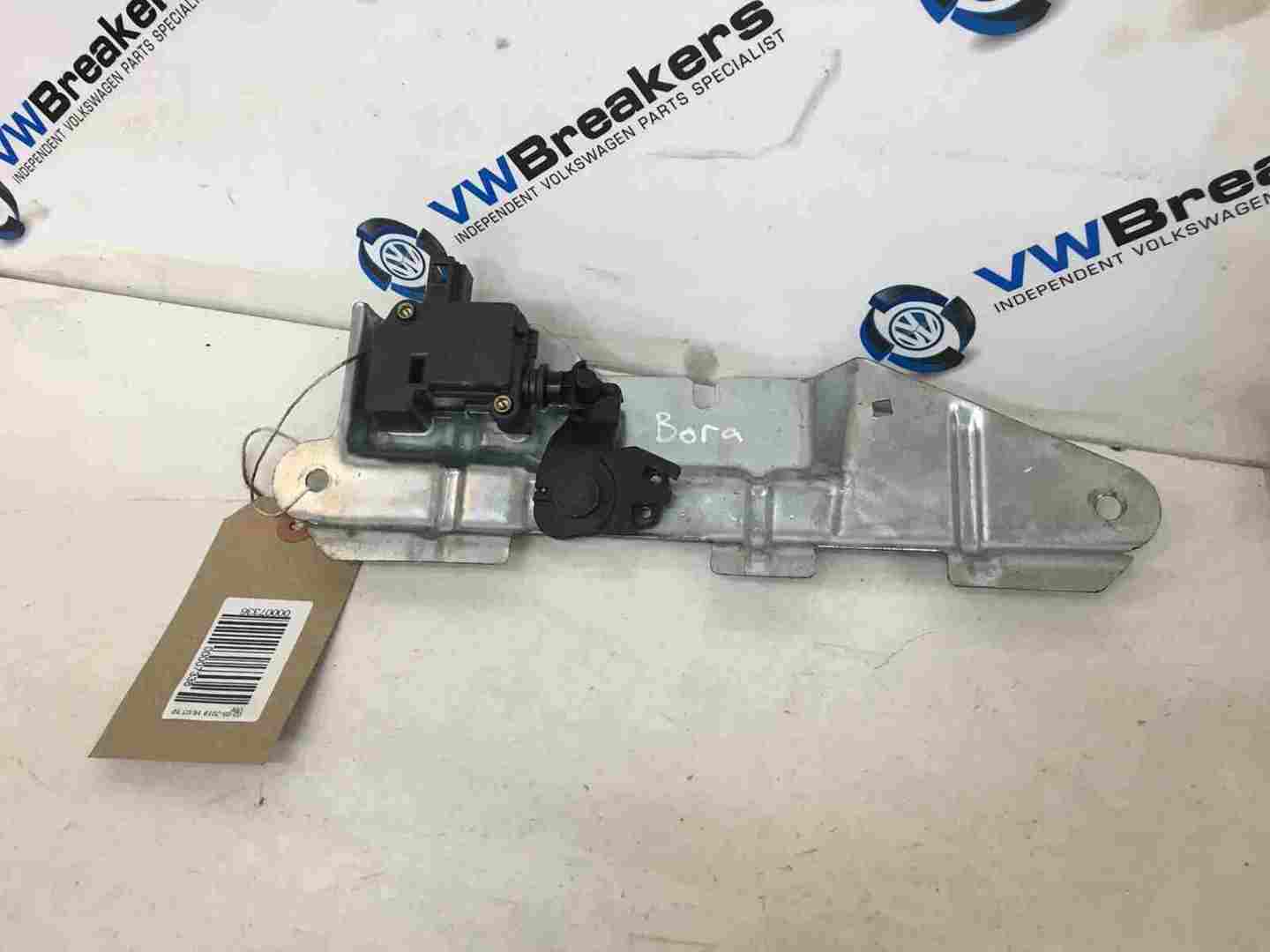 Volkswagen Bora 19982005 Fuel Flap Lock Solenoid Actuator Store