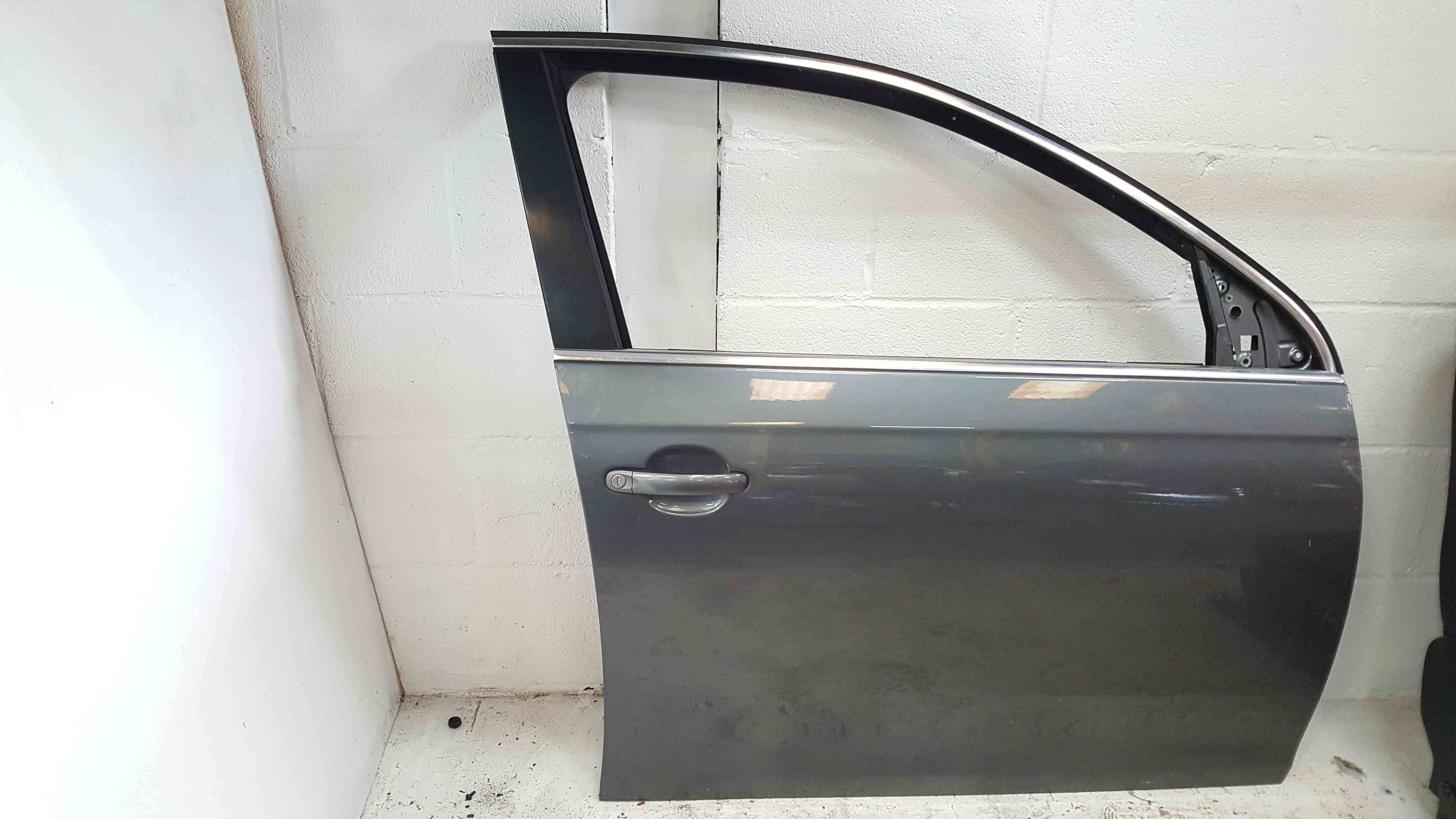 Volkswagen Golf Estate MK6 2009-2012 OSF Drivers Front Door Ld7x ...