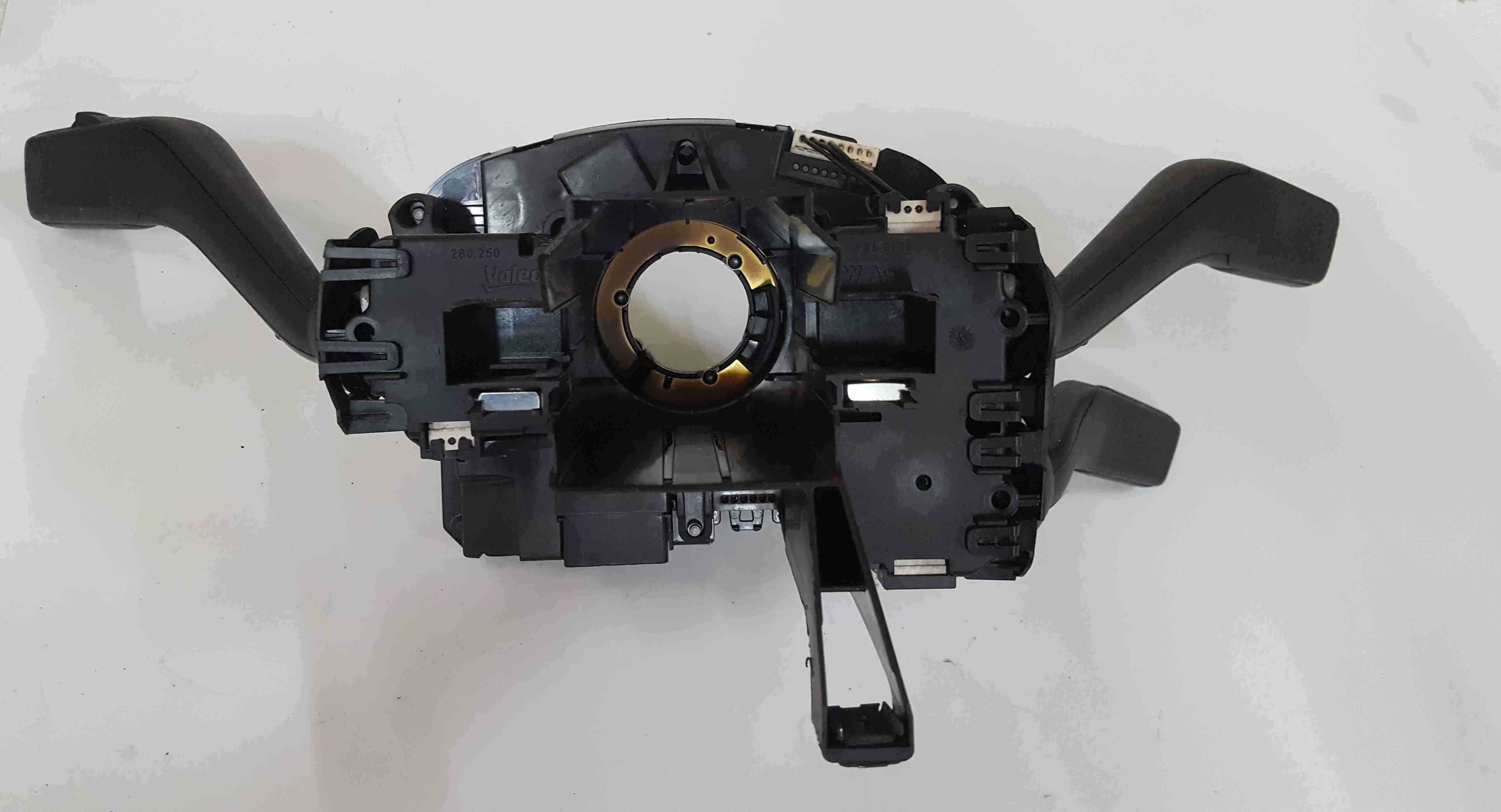 stock-steering-wheel-06-10-vw-passat-b6-genuine-3c0-419-091-qb